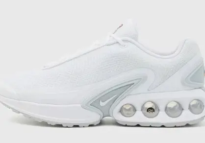 NIKE Air Max dn